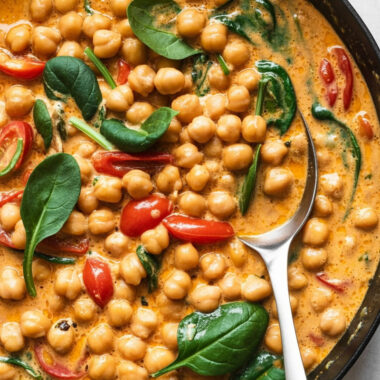 Chickpea and Spinach Curry Recipe