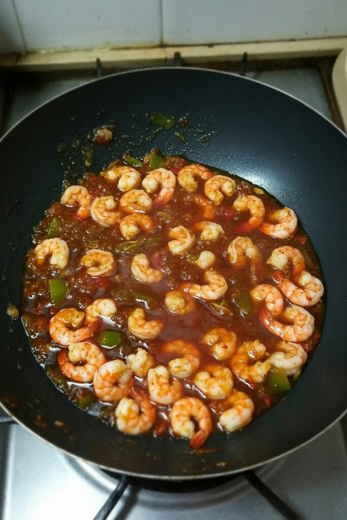 cooked prawn masala